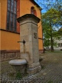 Pfeilerbrunnen am Pleicherkirchplatz