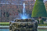 Felsenbrunnen im suedl. Hofgarten der Residenz