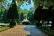 Felsenbrunnen im suedl. Hofgarten der Residenz