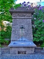 klassizistische Brunnen am Haugerkirchplatz