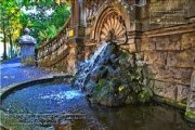 Brunnen an der Loewenbruecke