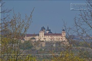 Gruenanlage oberhalb der Maurmeierstrasse