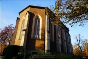 Hauptfriedhof in spaetherbstlichen Farben