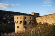 Maschikuliturm Außenansichten